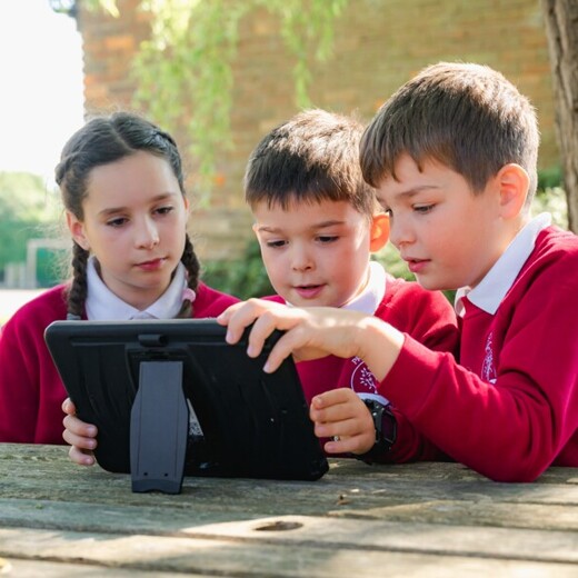 Prestwood infants juniors 30